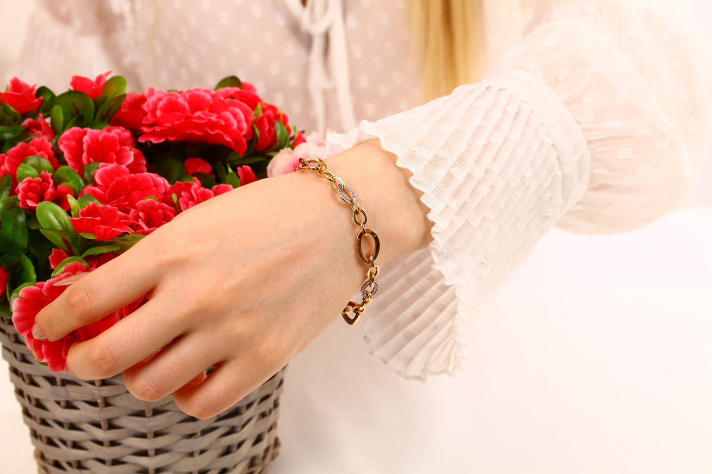 Gold-Plated Zircon Bracelet
