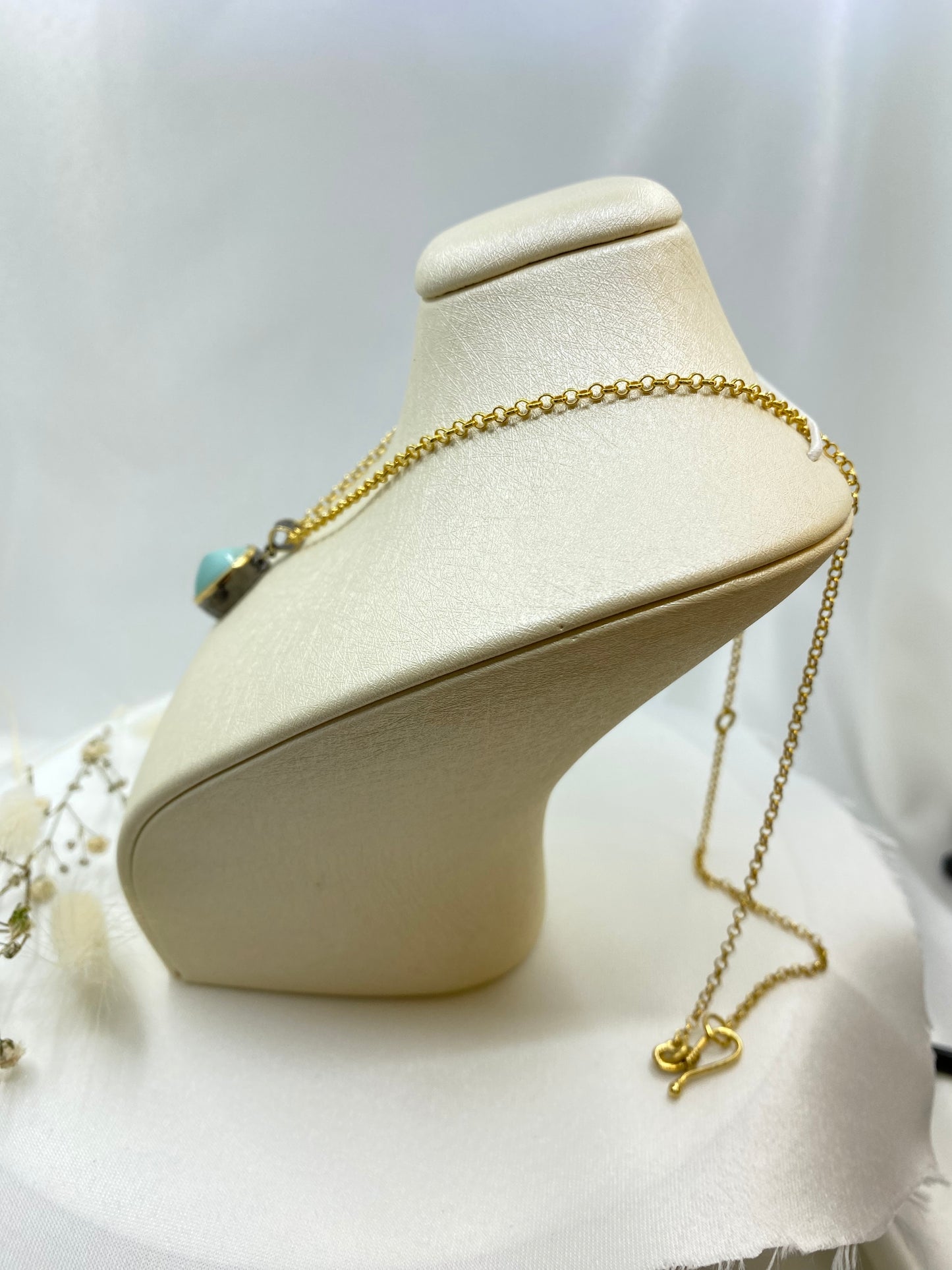 Unique Turquoise Pendant Necklace